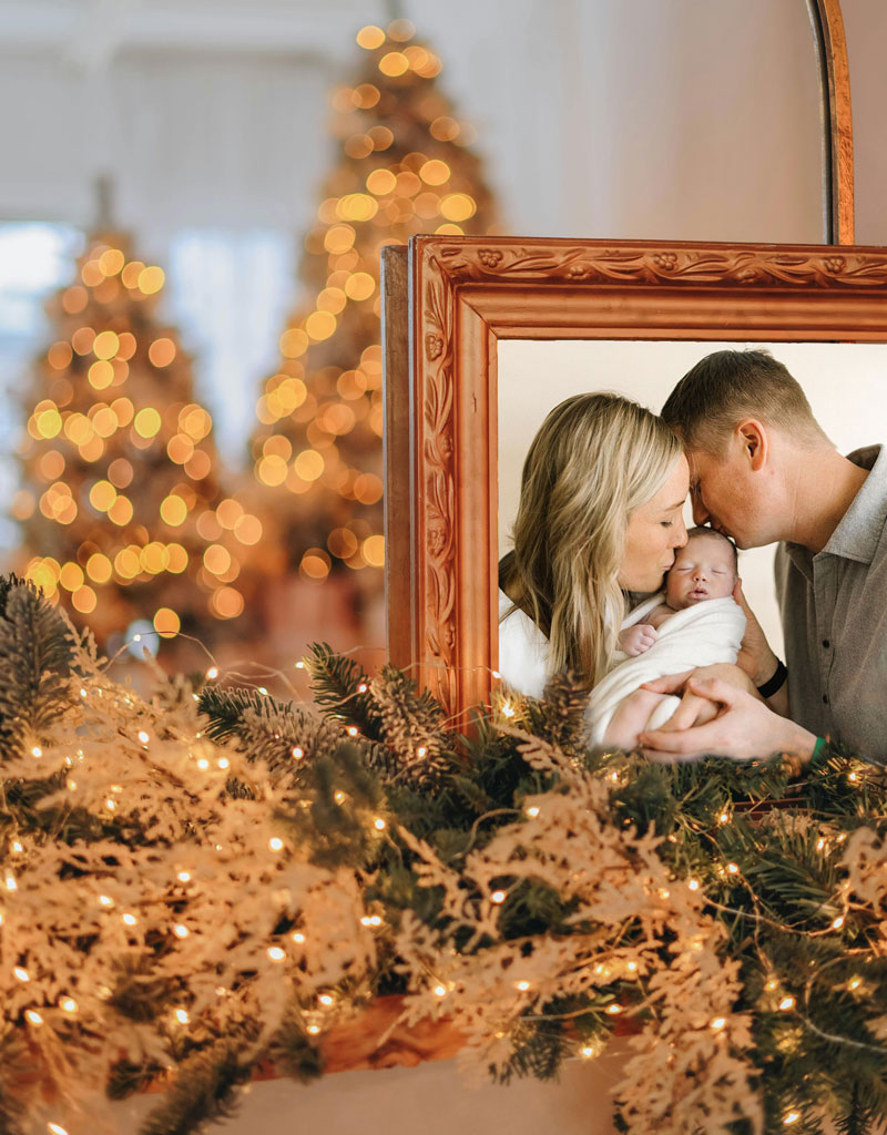 Alexandria-and-parents-christmas-mantel